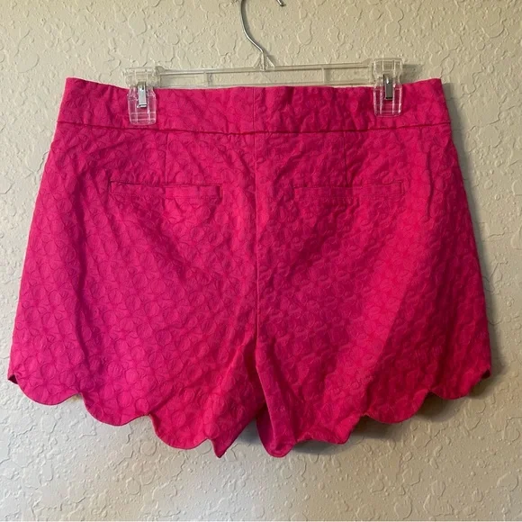Crown & Ivy Fuchsia Textured Shorts - Picture 2 of 3